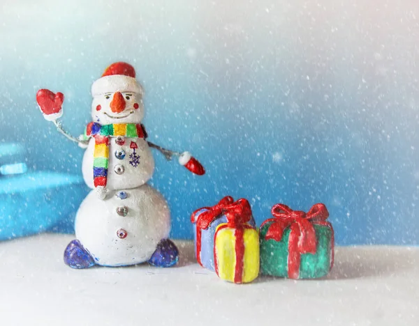 Figura muñeco de nieve poco —  Fotos de Stock