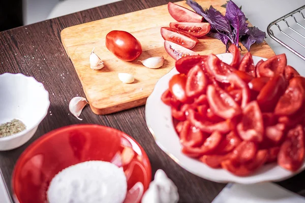 Kurutulmuş domates hazırlanıyor — Stok fotoğraf