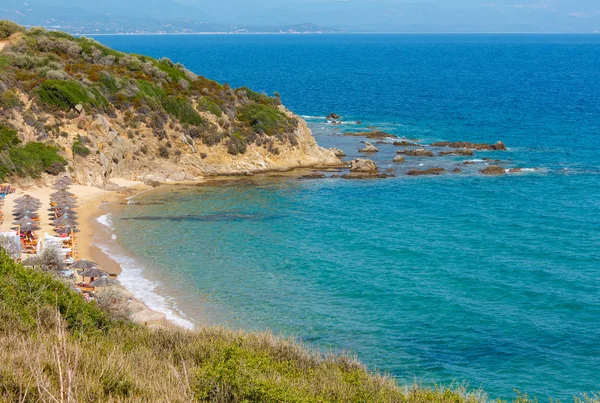 Yaz Deniz Üstten Görünüm Voulitsa Beach Halkidikya Yunanistan Nsanlar Tanınmaz — Stok fotoğraf