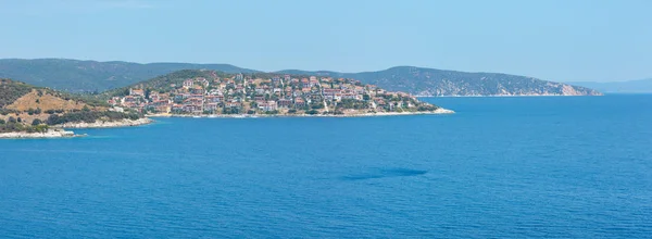 Verano Mar Egeo Pyrgadikia Vista Costa Del Pueblo Sithonia Halkidiki —  Fotos de Stock