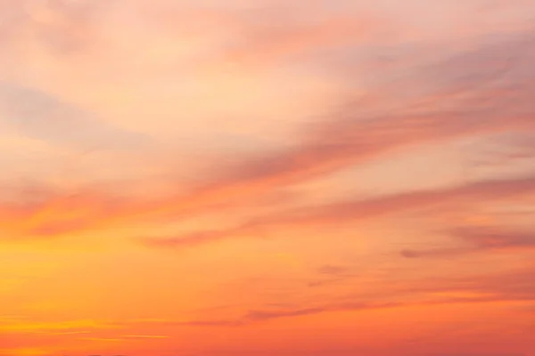 Kleurrijke Gele Paarse Avondrood Natuur Achtergrond — Stockfoto