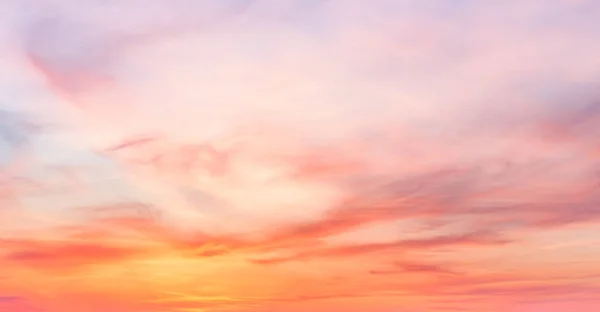 Colorful Purple Sunset Twilight Evening Sky High Resolution Stitch Panorama — Stock Photo, Image