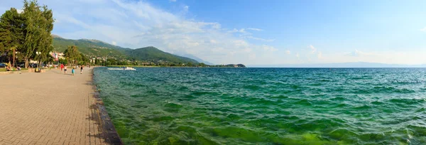 Ohrid Macedonia July 2016 Embankment Lake Ohrid Mountain Summer View — Stock Photo, Image