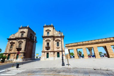 Palermo, İtalya - 15 Haziran 2017: Porta Felice Palermo, Sicilya, İtalya bir anıtsal şehir kapısı.