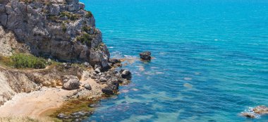 Cennet deniz plaj Cala Paradiso yakınındaki Rocca di San Nicola, Agrigento, Sicilya, İtalya