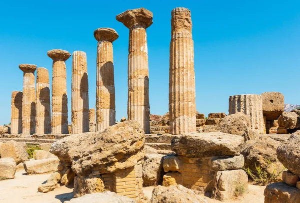 Ruined Temple Heracles Columns Famous Ancient Valley Temples Agrigento Sicily — Stock Photo, Image