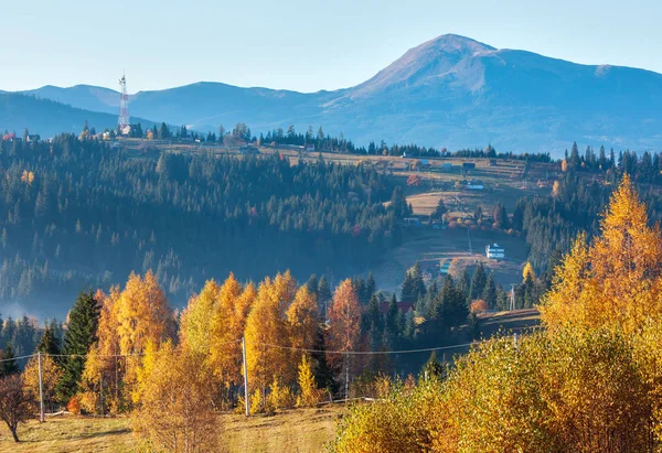 Matin Montagnes Des Carpates Hameaux Villageois Sur Les Pentes Village — Photo