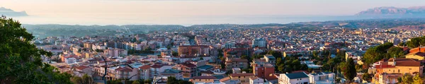 从以上视角欣赏恩那瑞塔湾和莫镇的夜景 特拉帕尼区 西西里岛 意大利 — 图库照片