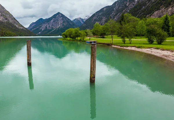 Plansee Alpi Montagna Lago Estate Coperto Vista Giorno Tirolo Austria — Foto Stock