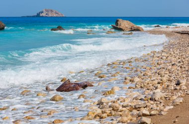 Güzel yaz Lefkada sahil taşlı beach, Yunanistan, İyon Denizi