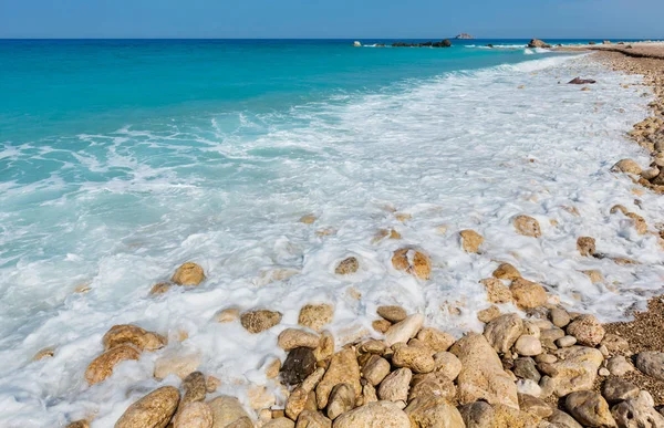 Vacker Sommar Lefkas Kusten Stenig Strand Grekland Joniska Havet — Stockfoto