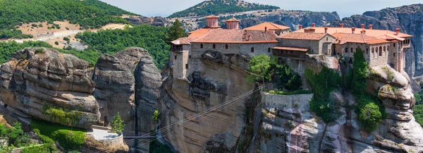 Meteora Verano Importante Complejo Monasterios Religiosos Cristianos Rocosos Grecia —  Fotos de Stock