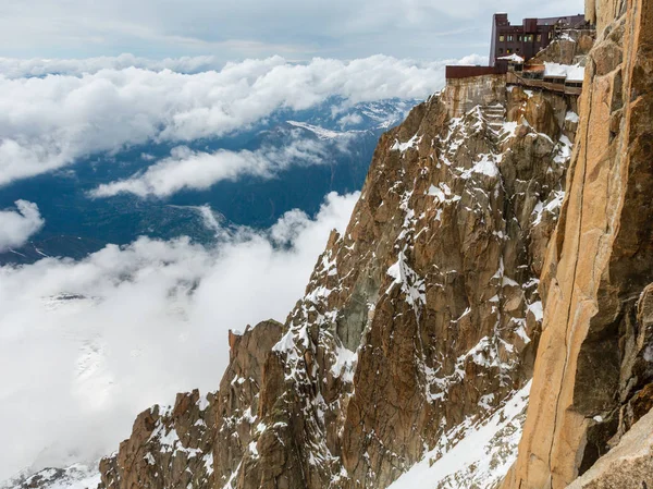 Mont Blanc Montanha Rochosa Maciça Vista Verão Aiguille Midi Mount — Fotografia de Stock