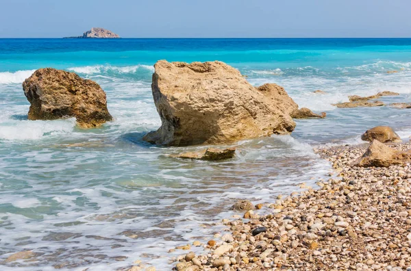 Vacker Sommar Lefkas Kusten Stenig Strand Grekland Joniska Havet — Stockfoto