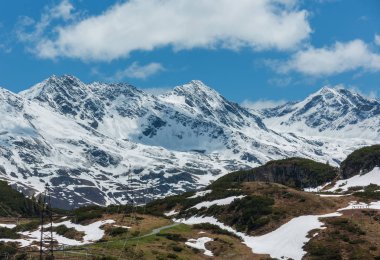 Yaz Alp dağ manzarası (warth, vorarlberg, austria).