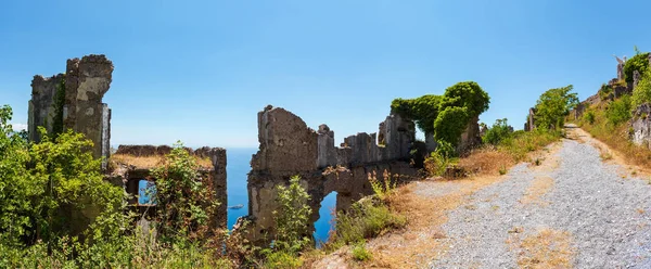 Ruins of the original settlement of Maratea, Italy. — Stock Photo, Image