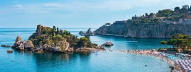 Taormina deniz plaj, Sicilya, İtalya
