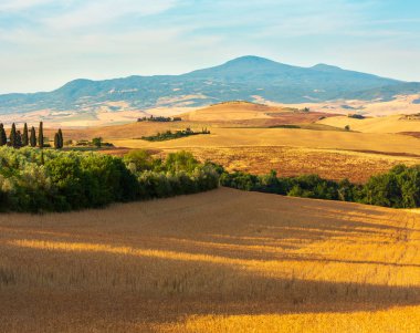 Tuscany gündoğumu kırsal, İtalya