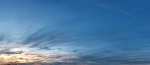 Evening sunset sky background — Stock Photo, Image