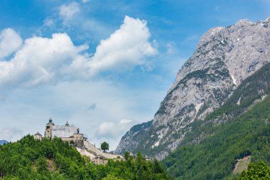 Alps Hohenwerfen Kalesi, Avusturya 