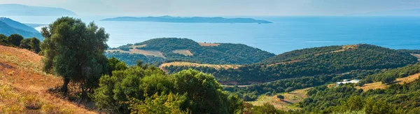 Athos Peninsula shore (Halkidiki, Greece). — Stock Photo, Image