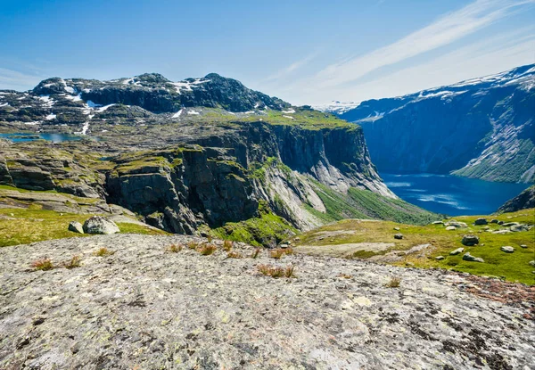 Ringedalsvatnet lake (Noorwegen) — Stockfoto