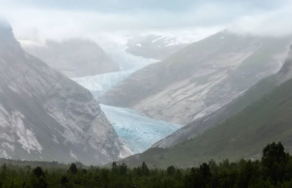 Glaciar Nigardsbreen desde lejos, Noruega — Foto de Stock