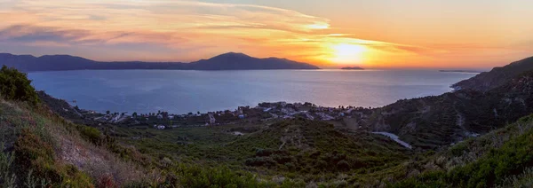 Jaderské moře západ slunce (Orikum, Albánie). — Stock fotografie