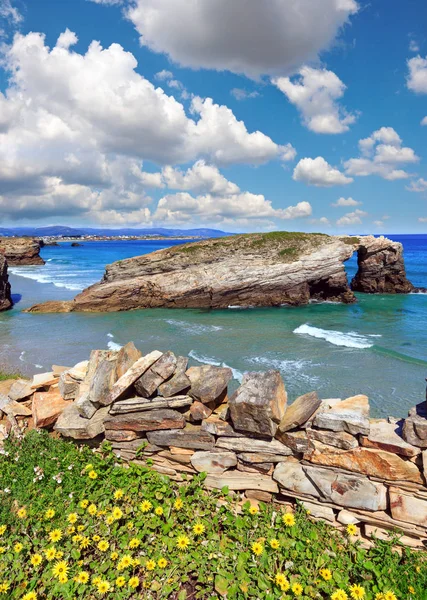 Cantabric coast summer landscape. — Stock Photo, Image