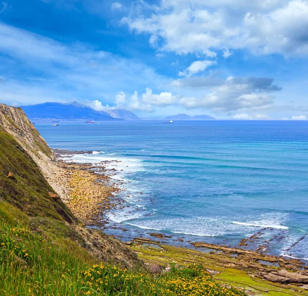 Beach Azkorri or Gorrondatxe view — Stock Photo, Image