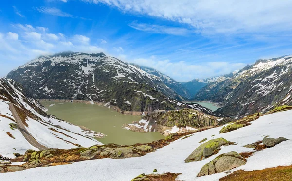 Grimsel Pass paisaje de verano con lago, Suiza —  Fotos de Stock