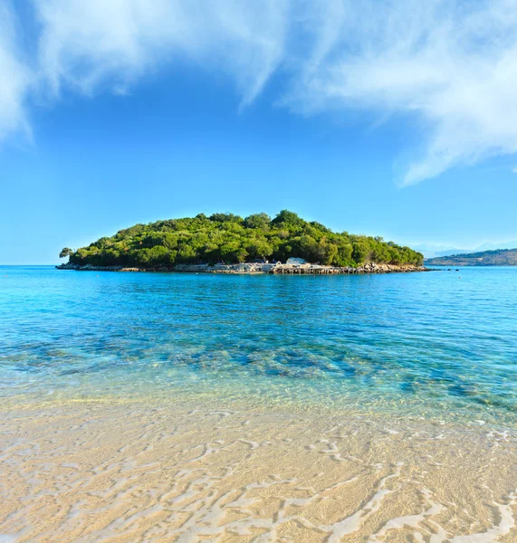 Playa de Ksamil, Albania . — Foto de Stock