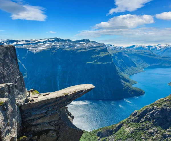 Trolltunga sommarvy, Norge — Stockfoto