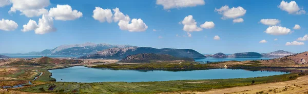 Salzbutrint Seepanorama, Albanien. — Stockfoto