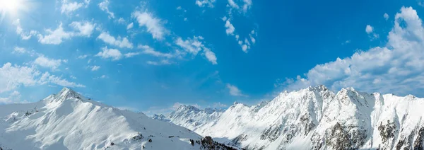 Silvretta Alpes inverno sunshiny panorama, Áustria — Fotografia de Stock