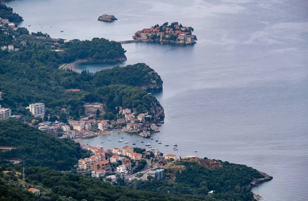 Costa de Budva Riviera. Montenegro, Balcãs, mar Adriático. Vista — Fotografia de Stock