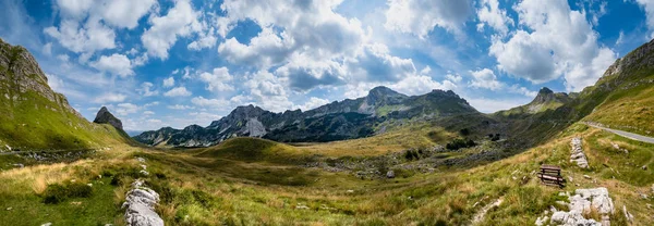 Yaz dağ Durmitor Milli Parkı, Karadağ. Durmitor tava — Stok fotoğraf