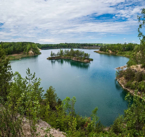 Yaz Bazalt Sütunları Jeolojik Rezerv Basaltove Gölü Rivne Bölgesi Kostopil — Stok fotoğraf