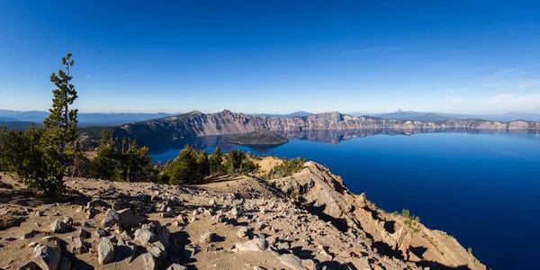 Hari Yang Indah Taman Nasional Danau Crater Dengan Langit Yang — Stok Foto