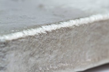 Değerli metal holding olarak döktü gümüş bir 10 gram çubuğunu kapat