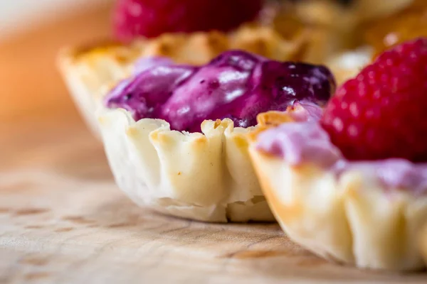 Fresh berry bites — Stock Photo, Image