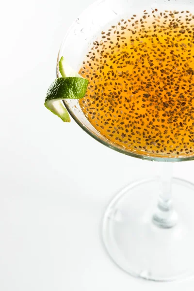 Chiasamen und Kombucha-Cocktail — Stockfoto