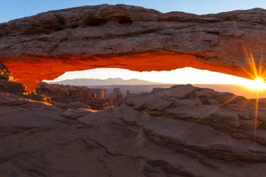Mesa kemer, canyonlands Milli Parkı 