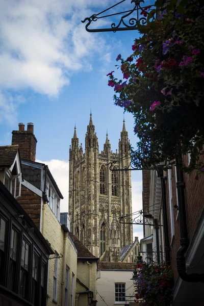 Kent Teki Canterbury Katedrali Sokak Seviyesinden Görüldü — Stok fotoğraf