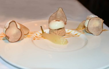 Armutlu lezzetli tatlı, tatlı pasta..