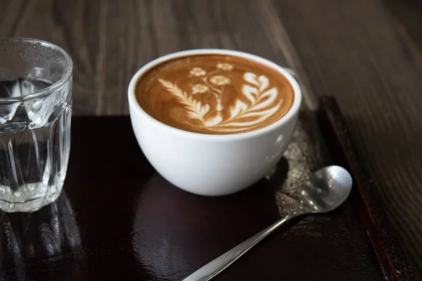 White Coffee Cup Wooden Table Cafe Latte Art Coffee Cup — Stock Photo, Image