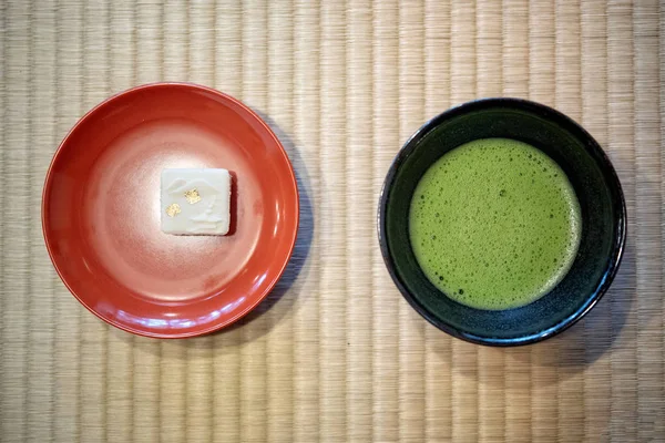 Japanskt grönt Matcha te — Stockfoto