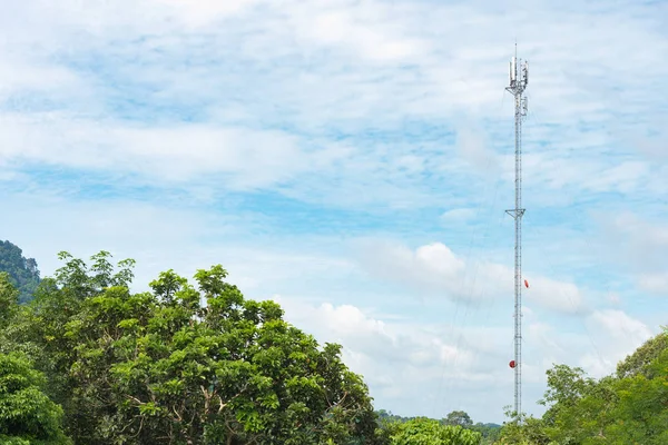Pólo de sinal de antena — Fotografia de Stock