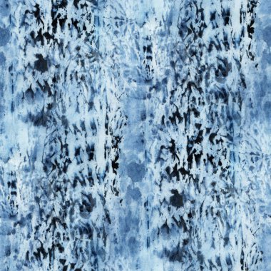 Beyaz ipeğin üzerindeki çivit rengi kusursuz kravat boyası deseni. El boyası kumaşlar - nodüler batik. Shibori boyaması.. 