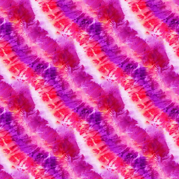 Beyaz ipek üzerinde mor renkli kusursuz kravat boyası deseni. El boyası kumaşlar - nodüler batik. Shibori boyaması.. 